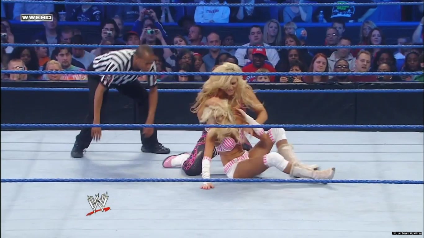 SMACKDOWN_632_SEPTEMBER_302C_2011_331.jpg