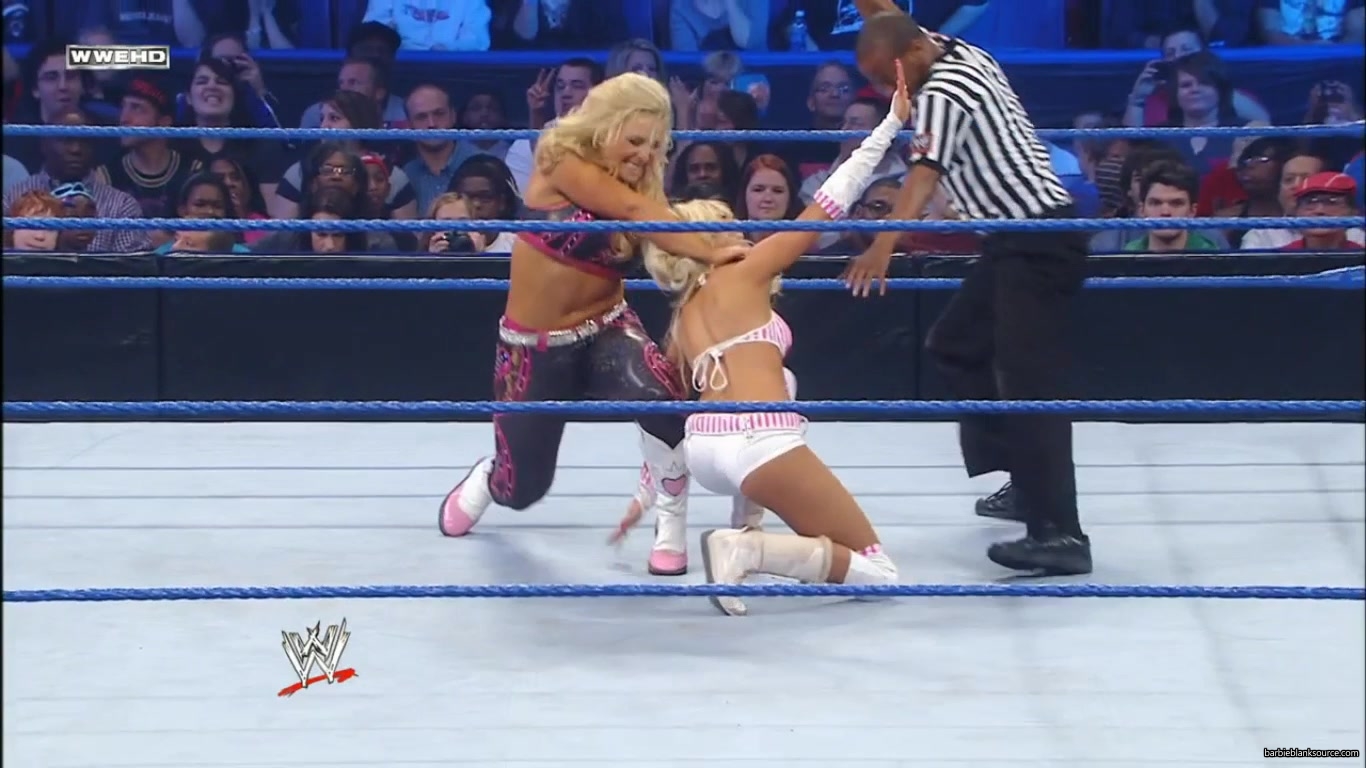SMACKDOWN_632_SEPTEMBER_302C_2011_367.jpg