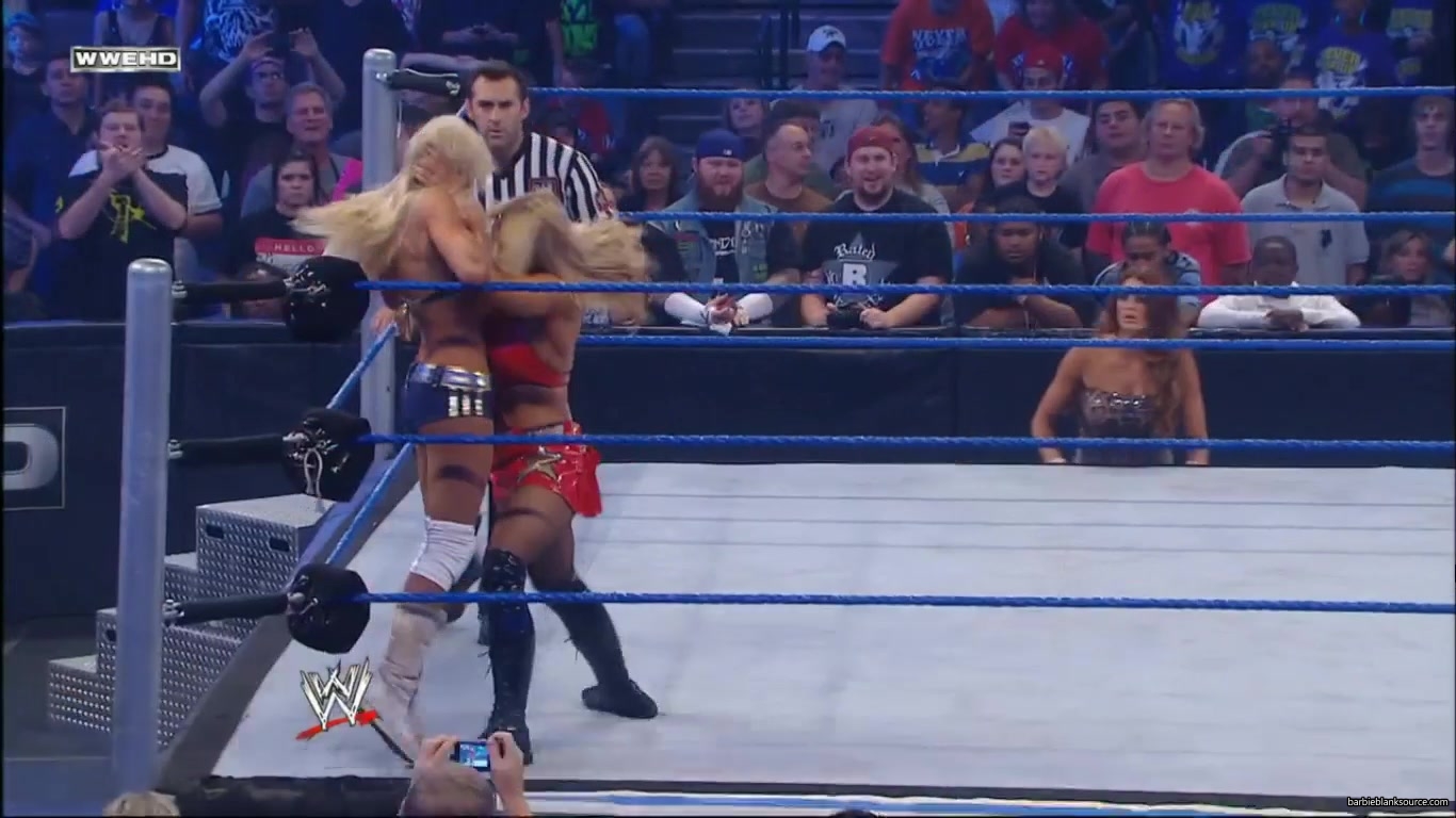 SMACKDOWN_634_OCTOBER_142C_2011_0705.jpg
