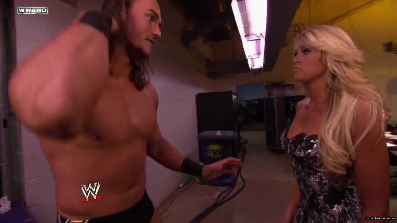SmackDown__Kelly_Kelly_tells_Drew_McIntyre_to_grow_up_076.jpg