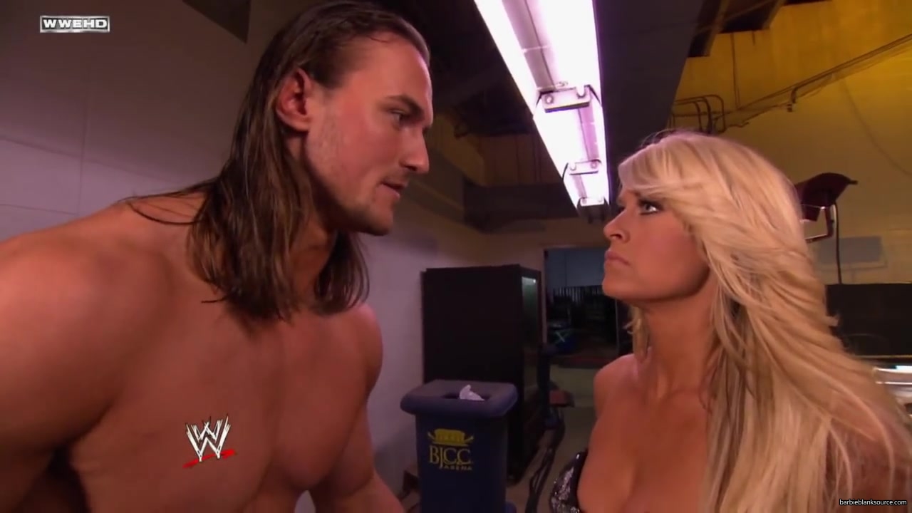 SmackDown__Kelly_Kelly_tells_Drew_McIntyre_to_grow_up_157.jpg