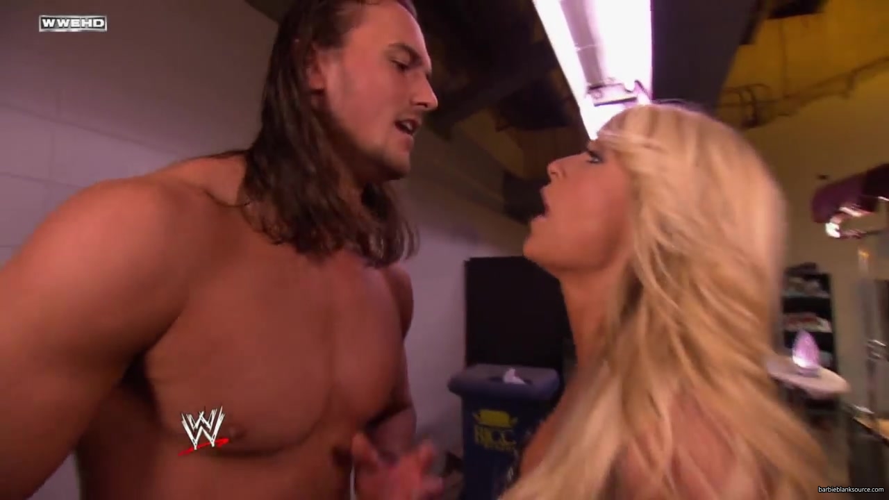 SmackDown__Kelly_Kelly_tells_Drew_McIntyre_to_grow_up_188.jpg