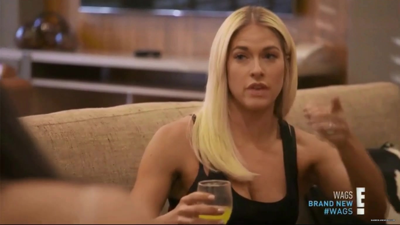 WAGS_S02E02_Foul_Play_HDTV_x264-5BNY25D_2310.jpg