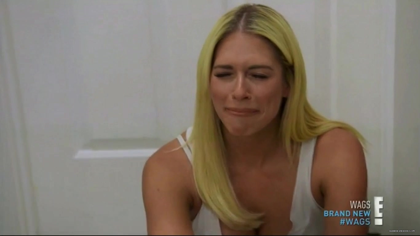 WAGS_S02E02_Foul_Play_HDTV_x264-5BNY25D_2726.jpg