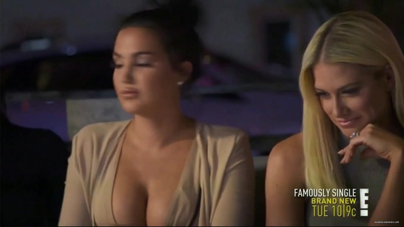 WAGS_S02E02_Foul_Play_HDTV_x264-5BNY25D_3163.jpg