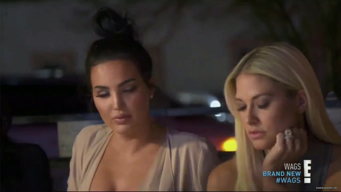 WAGS_S02E02_Foul_Play_HDTV_x264-5BNY25D_3201.jpg