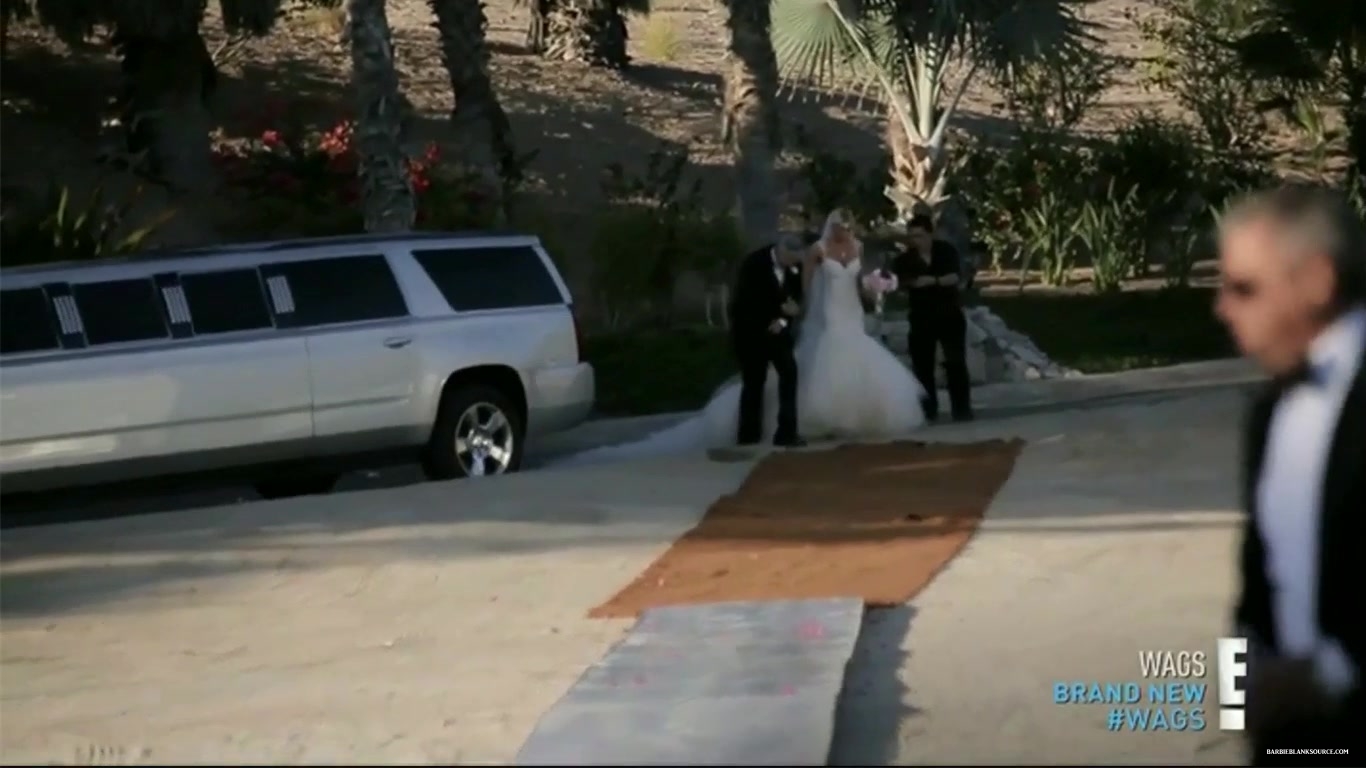 WAGS_S02E06_A_Wag_Wedding_HDTV_x264-CRiMSON_2682.jpg