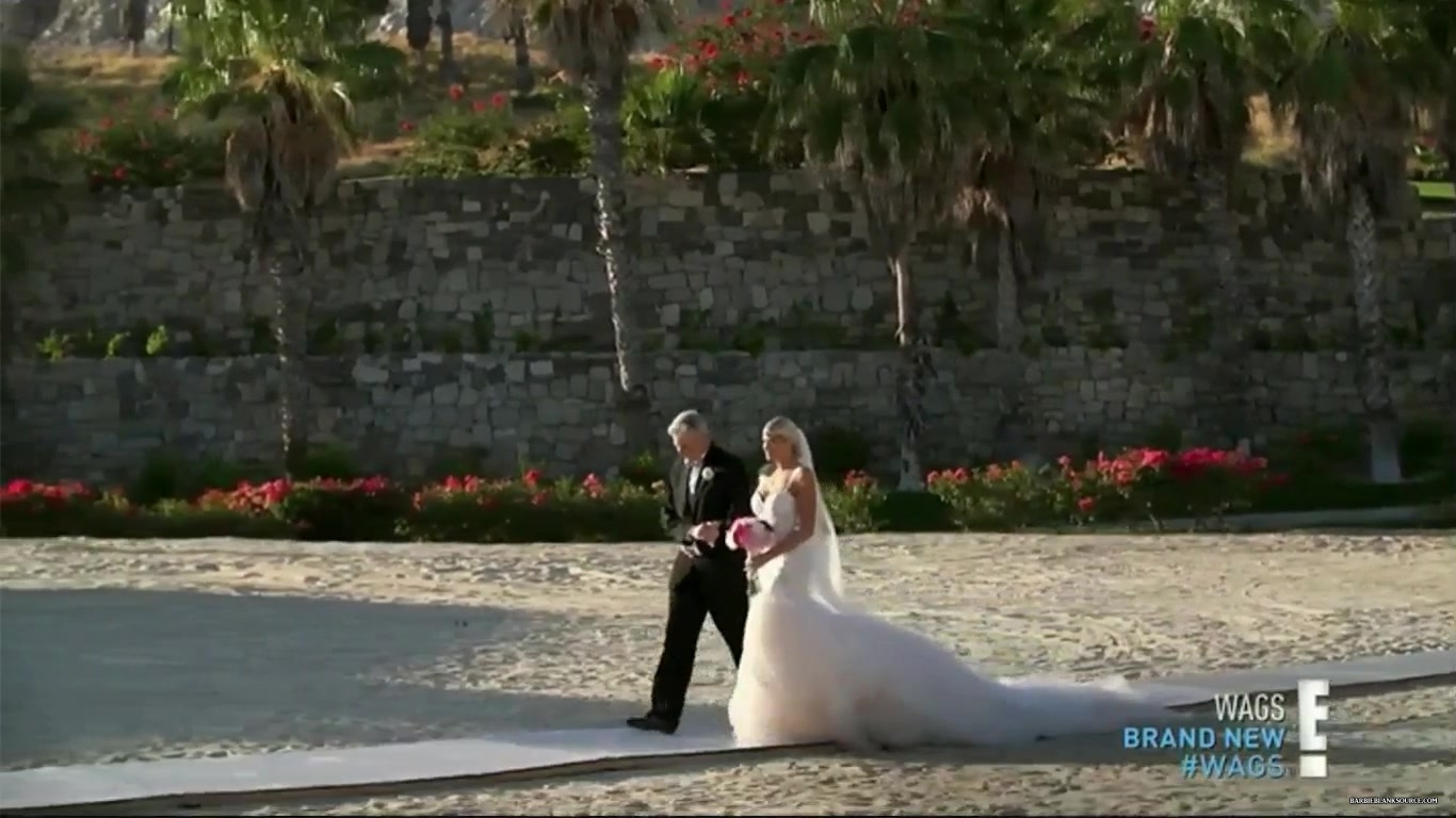 WAGS_S02E06_A_Wag_Wedding_HDTV_x264-CRiMSON_2698.jpg