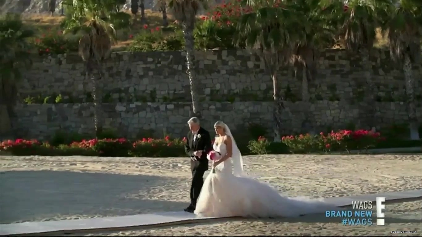 WAGS_S02E06_A_Wag_Wedding_HDTV_x264-CRiMSON_2699.jpg