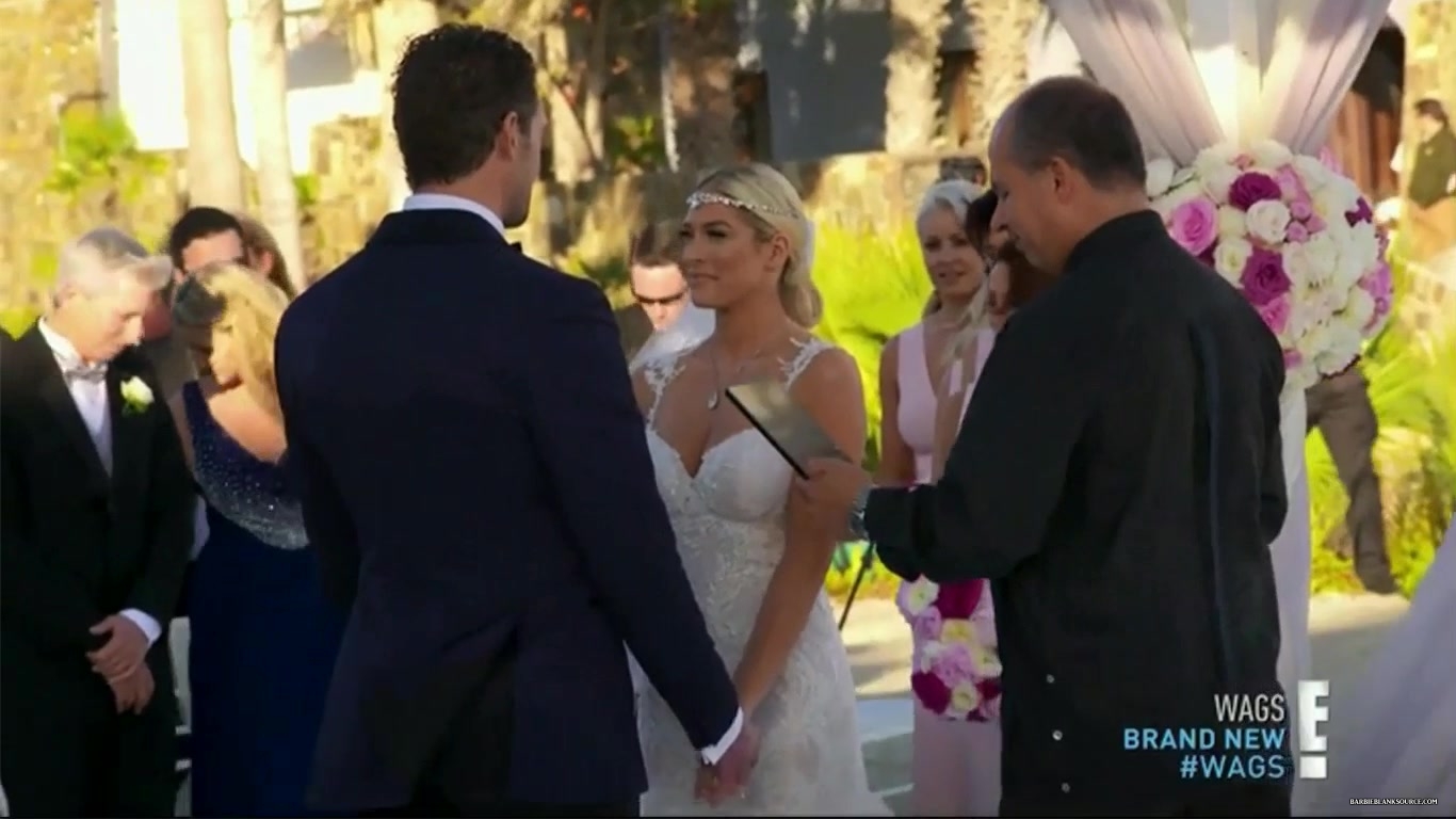 WAGS_S02E06_A_Wag_Wedding_HDTV_x264-CRiMSON_2742.jpg