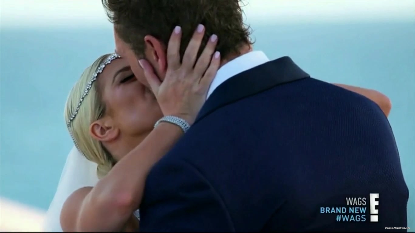 WAGS_S02E06_A_Wag_Wedding_HDTV_x264-CRiMSON_2996.jpg