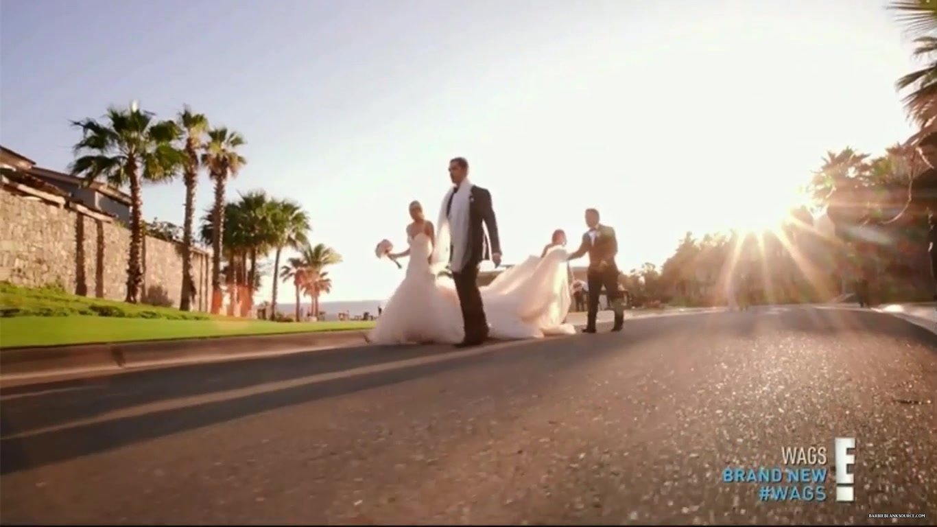 WAGS_S02E06_A_Wag_Wedding_HDTV_x264-CRiMSON_3081.jpg