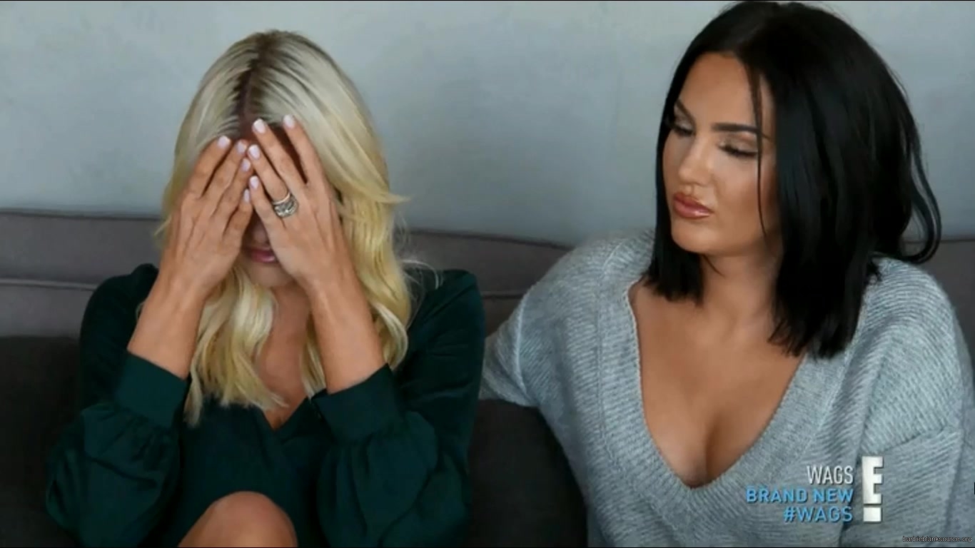 WAGS_S02E08_Moving_On_Out_HDTV_x264-CRiMSON_1229.jpg