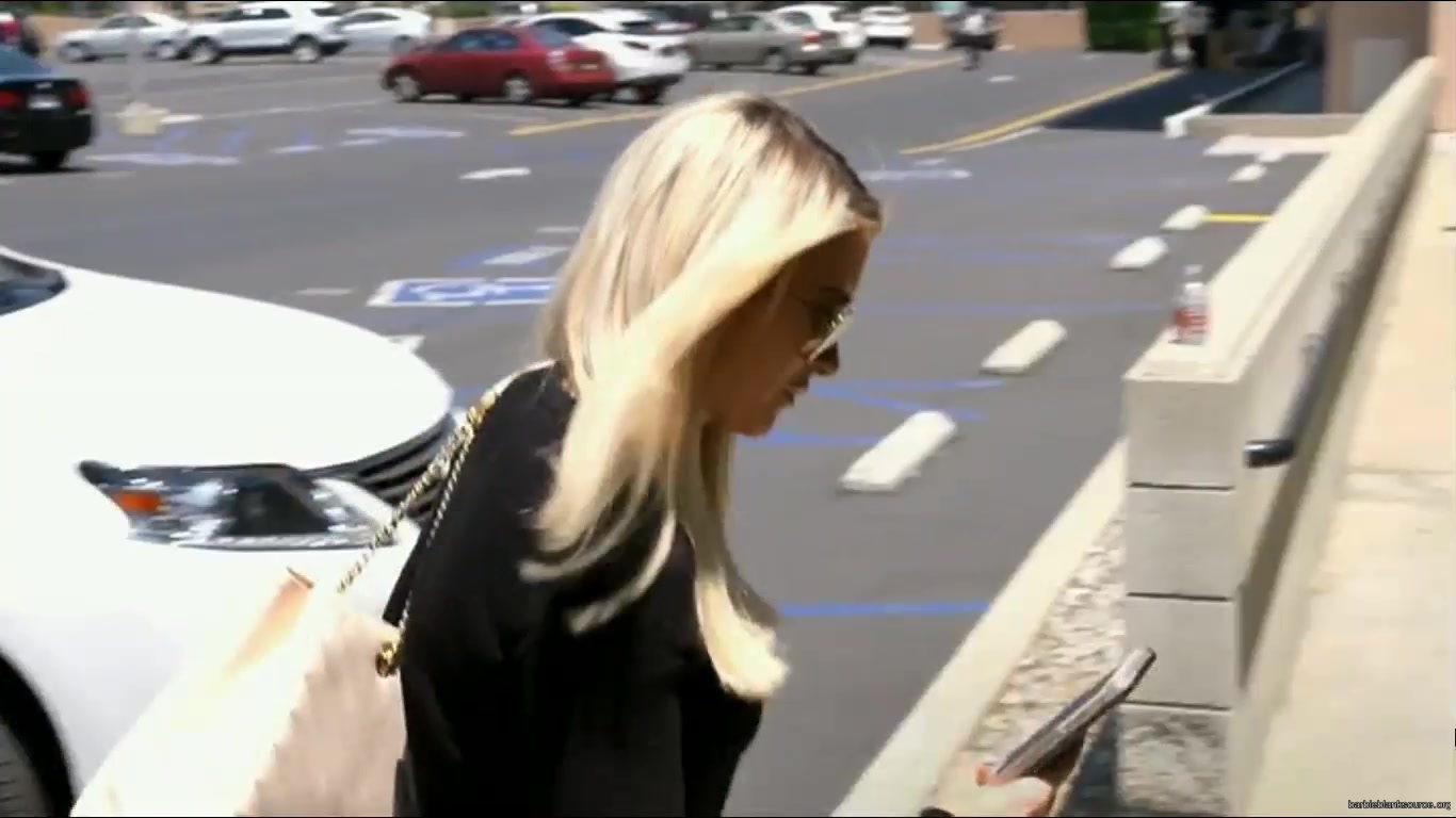 WAGS_S02E10_Pegging_Party_HDTV_x264-CRiMSON_0378.jpg WAGS_S02E10_Pegging_Party_HDTV_x264-CRiMSON_0378.jpg