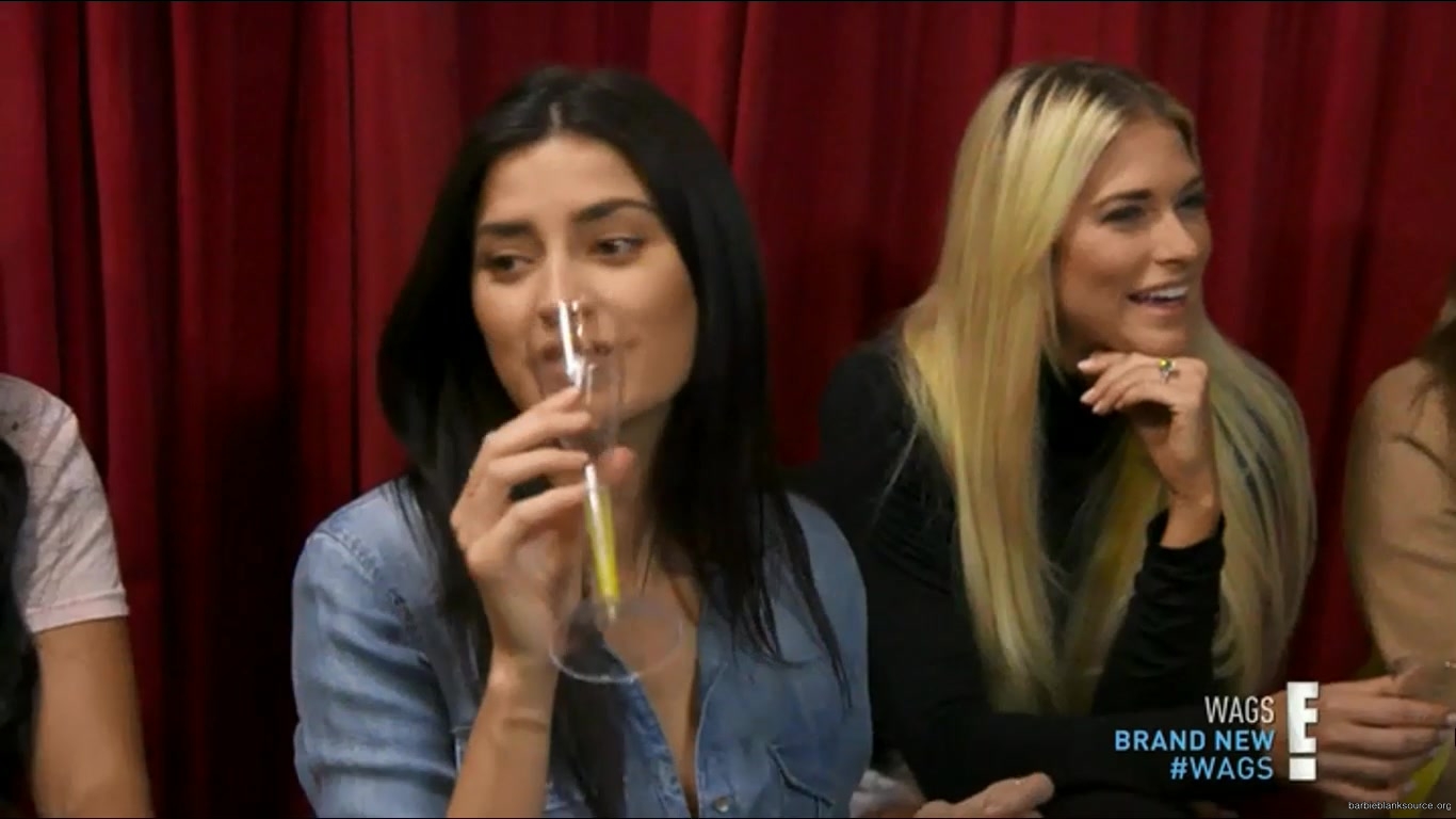 WAGS_S02E10_Pegging_Party_HDTV_x264-CRiMSON_1240.jpg