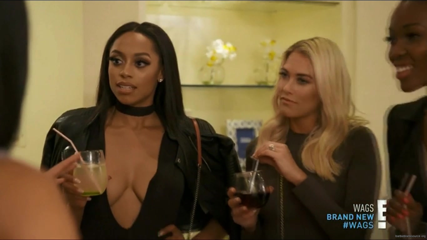 WAGS_S02E10_Pegging_Party_HDTV_x264-CRiMSON_2661.jpg