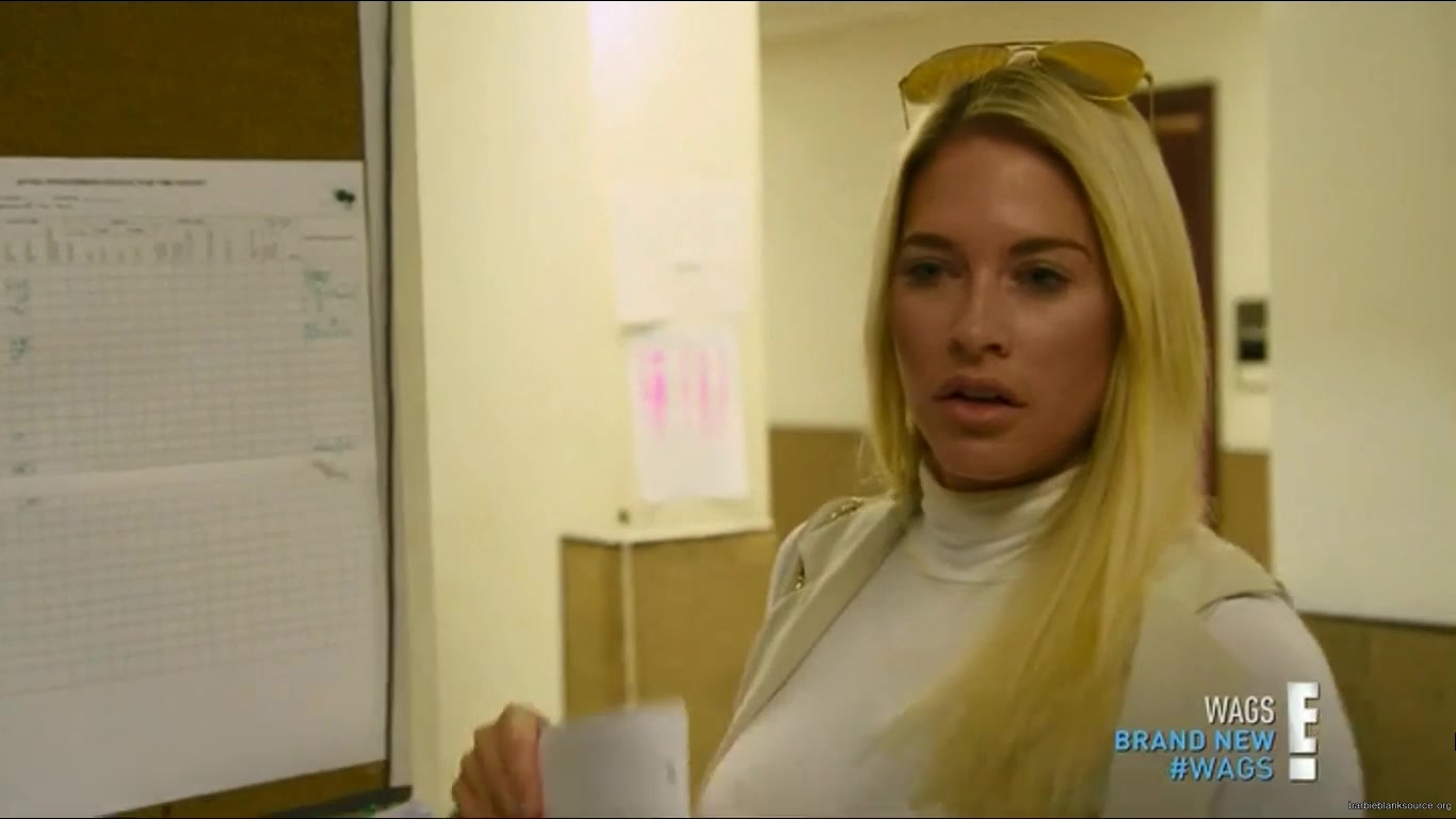 WAGS_S02E10_Pegging_Party_HDTV_x264-CRiMSON_3269.jpg