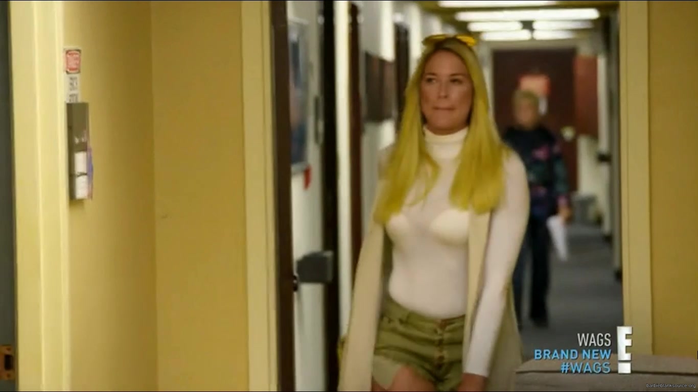 WAGS_S02E10_Pegging_Party_HDTV_x264-CRiMSON_3313.jpg