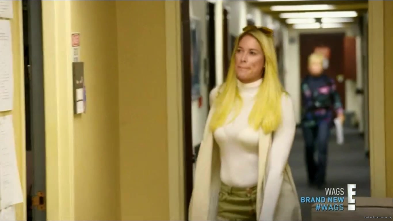 WAGS_S02E10_Pegging_Party_HDTV_x264-CRiMSON_3314.jpg