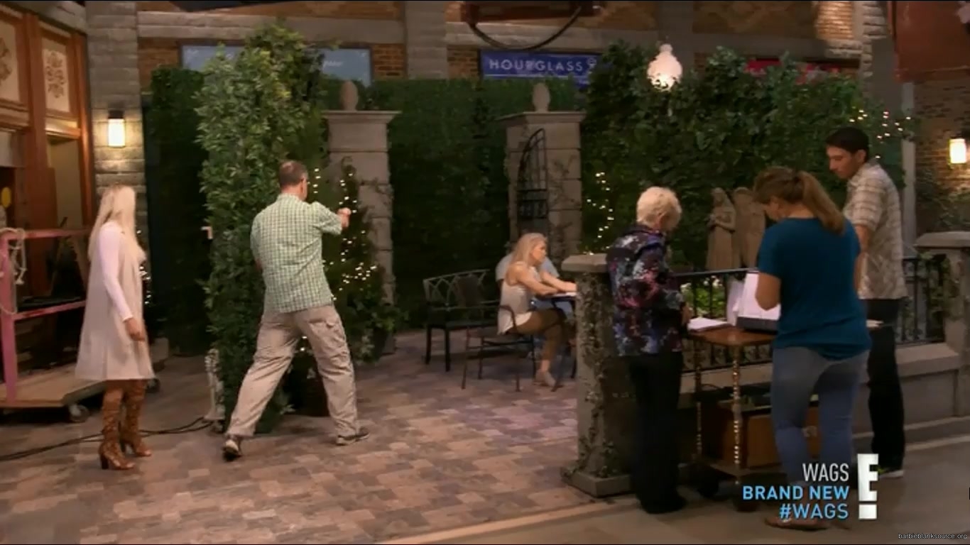 WAGS_S02E10_Pegging_Party_HDTV_x264-CRiMSON_3416.jpg