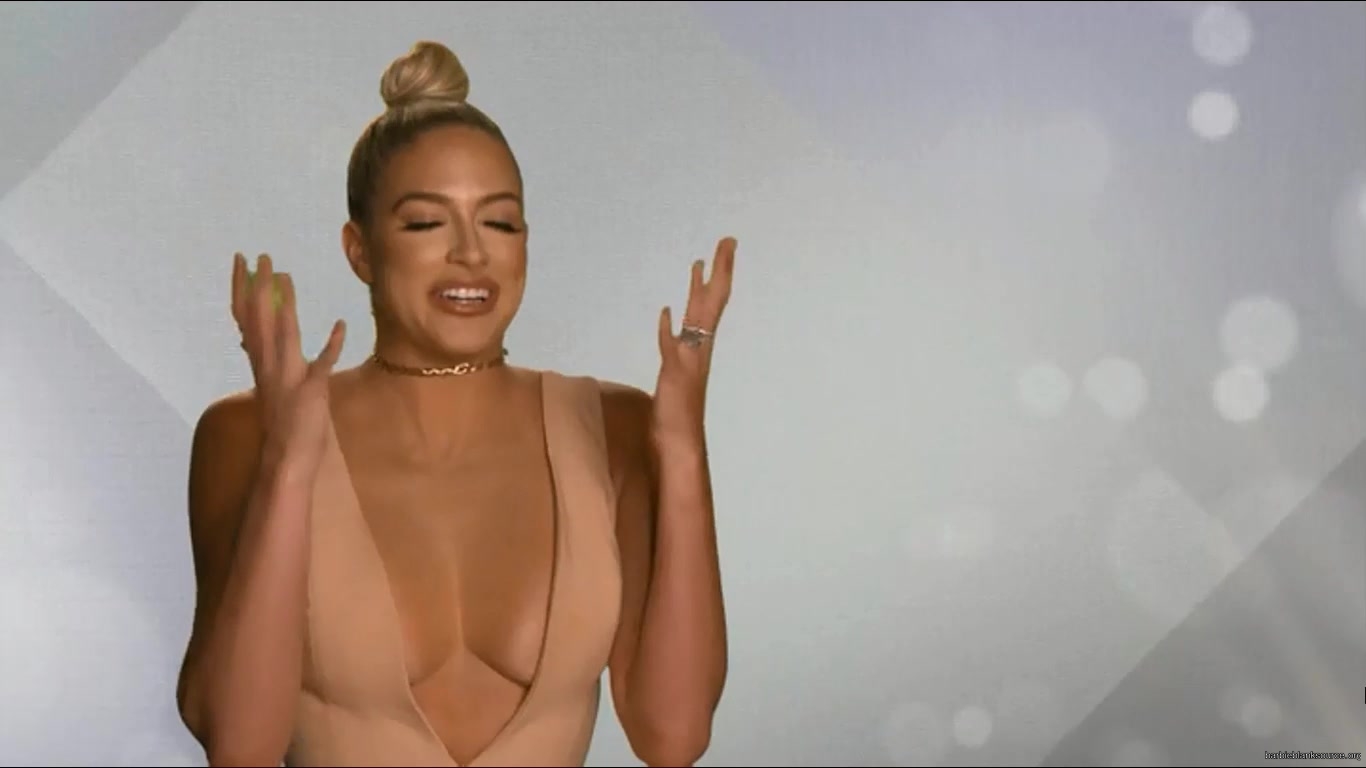 WAGS_S02E10_Pegging_Party_HDTV_x264-CRiMSON_3596.jpg