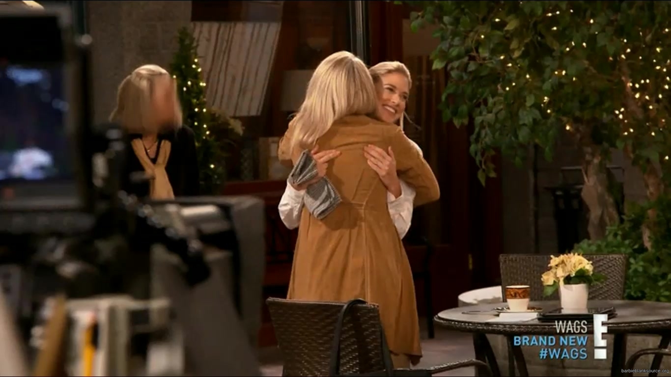 WAGS_S02E10_Pegging_Party_HDTV_x264-CRiMSON_3791.jpg