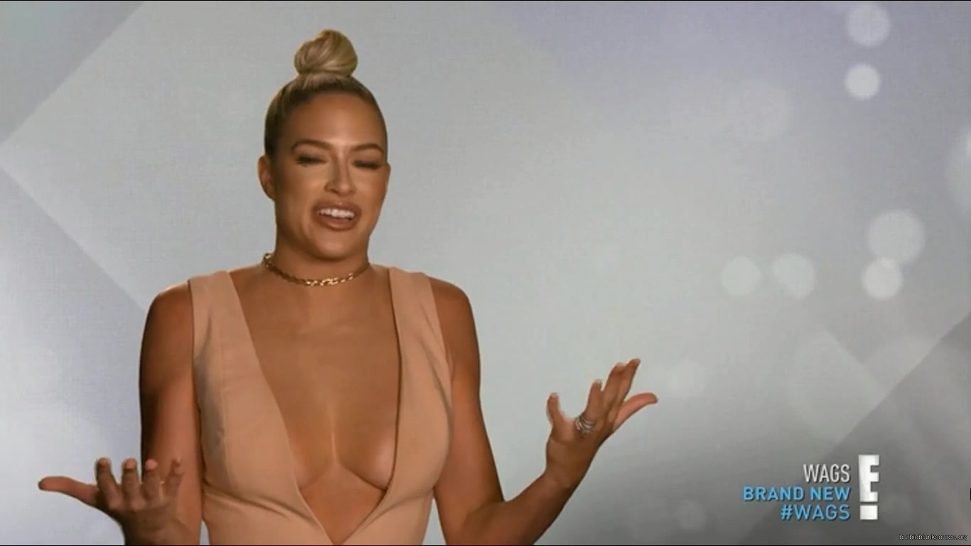 WAGS_S02E10_Pegging_Party_HDTV_x264-CRiMSON_3807.jpg