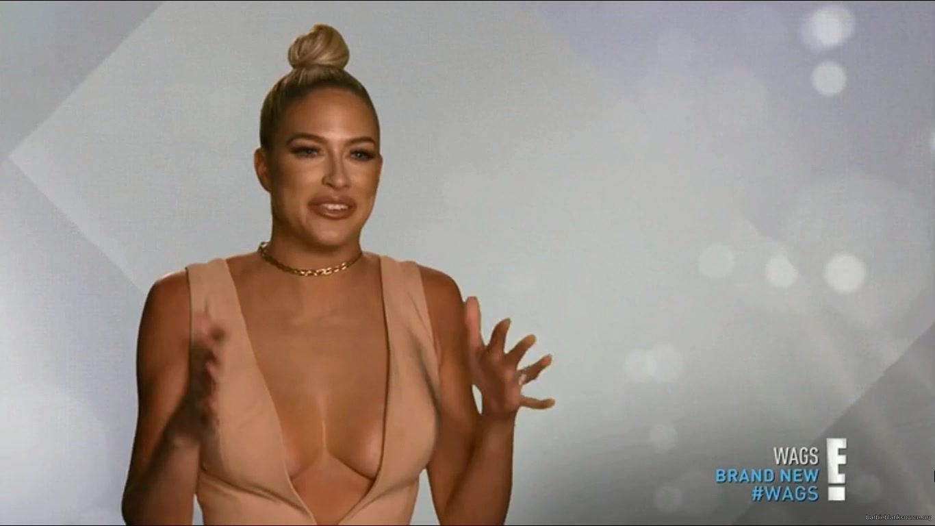 WAGS_S02E10_Pegging_Party_HDTV_x264-CRiMSON_3810.jpg