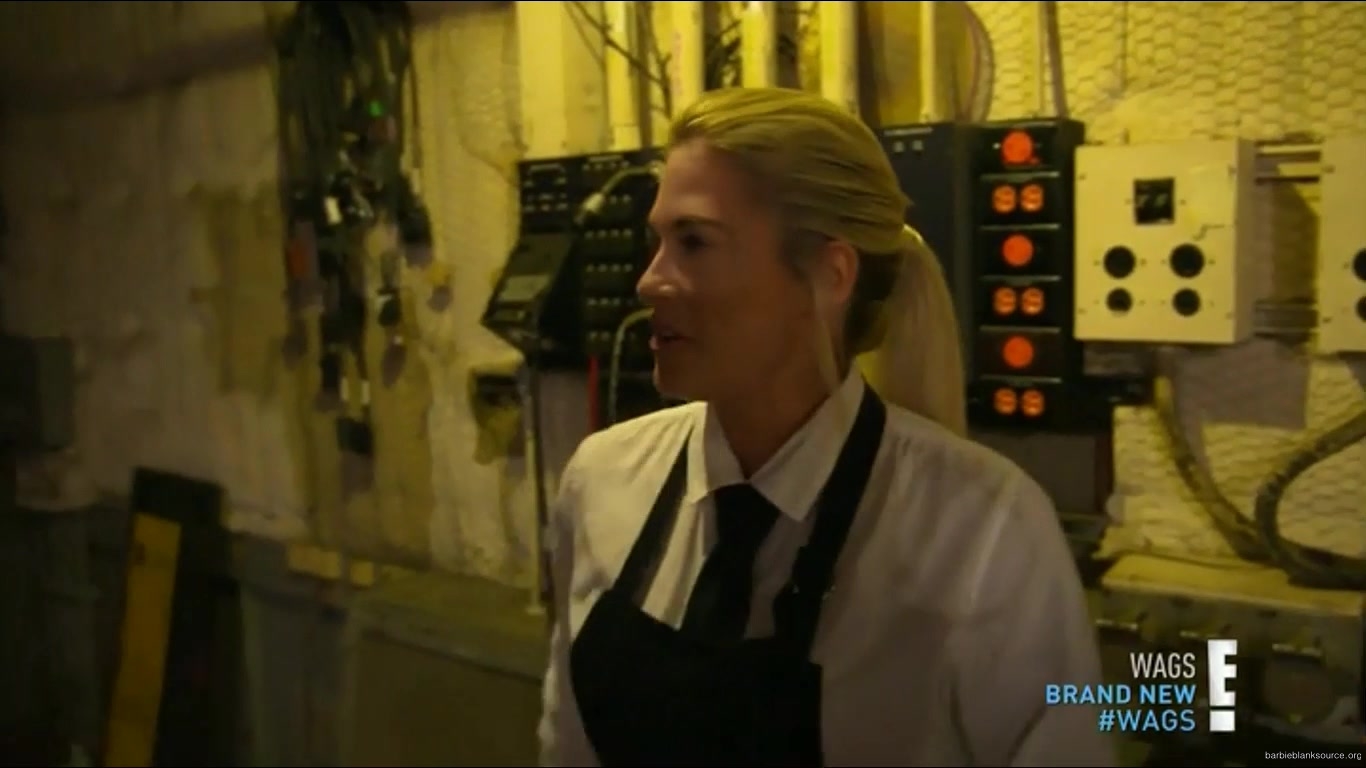 WAGS_S02E10_Pegging_Party_HDTV_x264-CRiMSON_3867.jpg