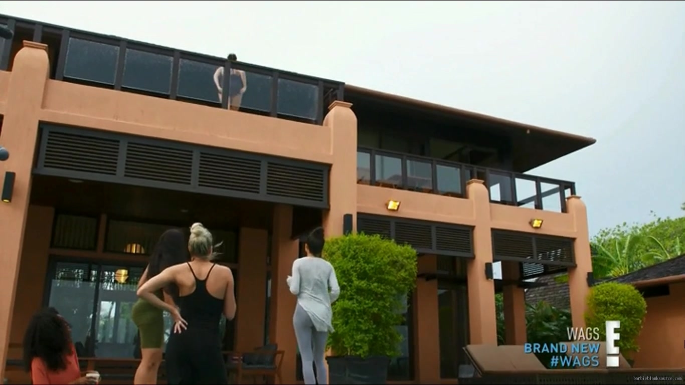 WAGS_S02E11_Trouble_in_Paradise_HDTV_x264-RBB_1736.jpg