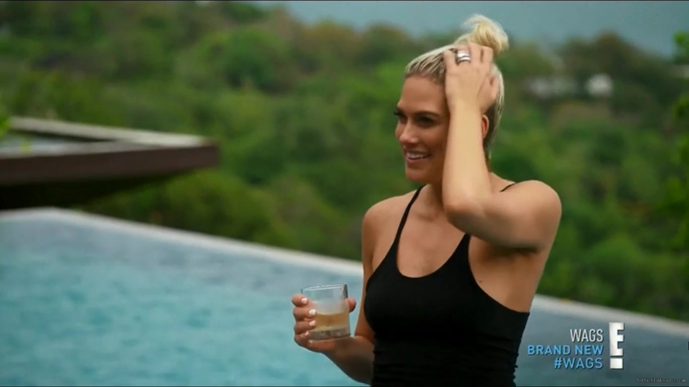 WAGS_S02E11_Trouble_in_Paradise_HDTV_x264-RBB_1747.jpg