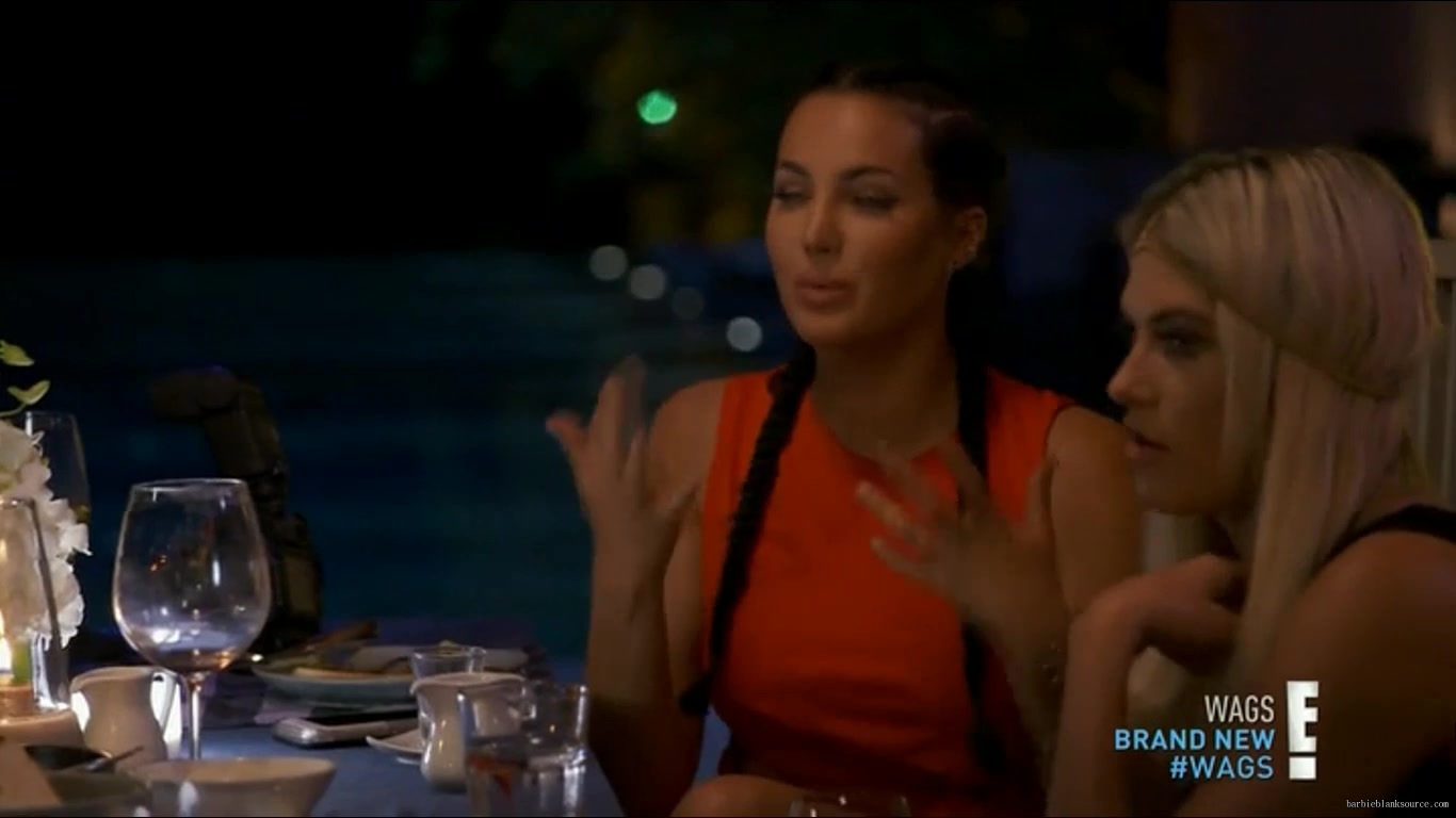 WAGS_S02E11_Trouble_in_Paradise_HDTV_x264-RBB_2049.jpg