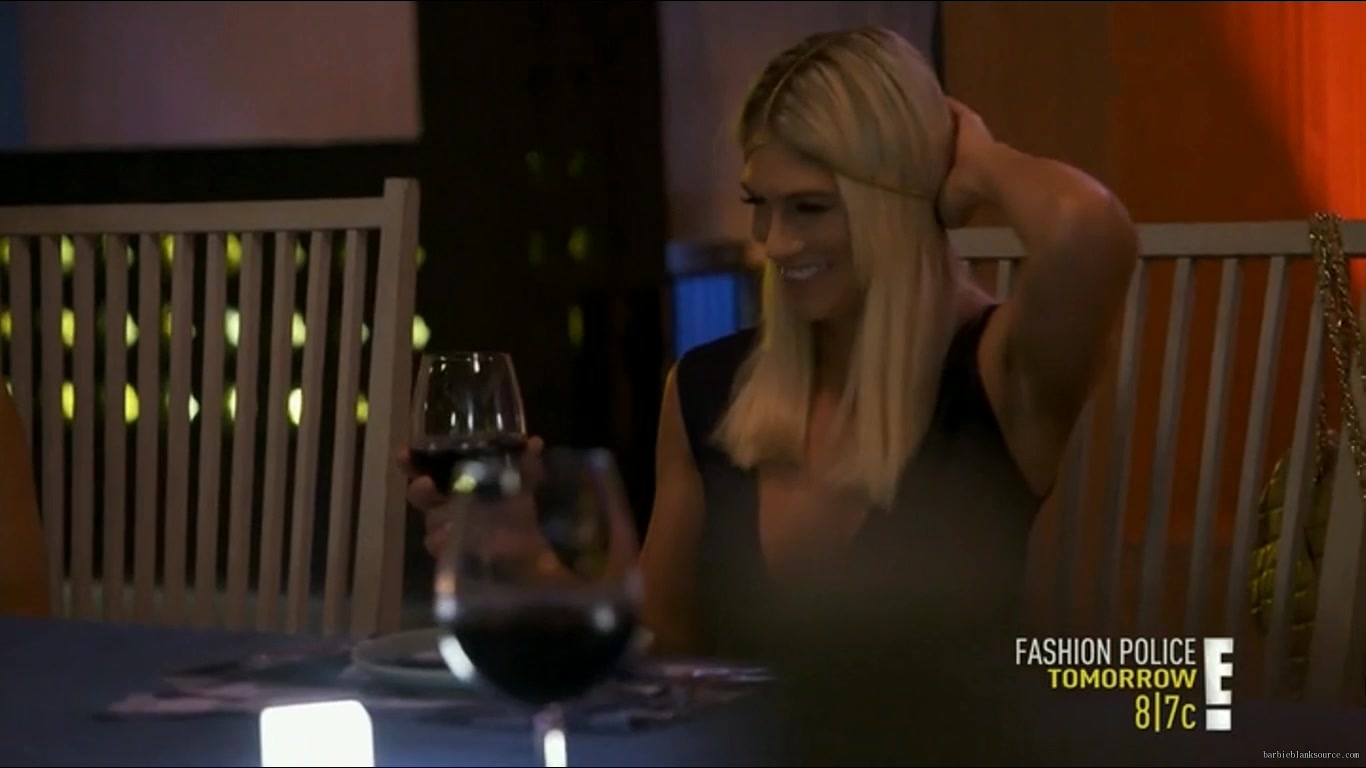 WAGS_S02E11_Trouble_in_Paradise_HDTV_x264-RBB_2364.jpg