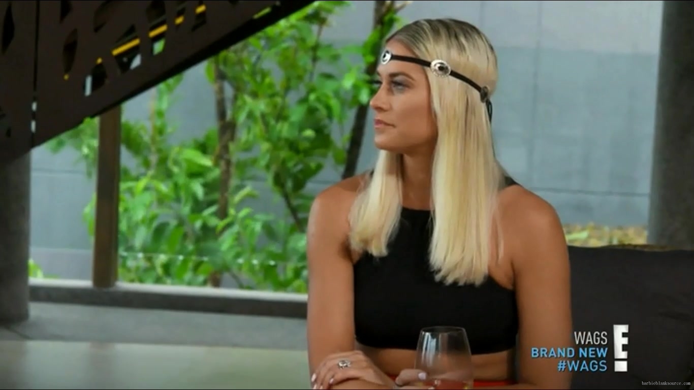 WAGS_S02E11_Trouble_in_Paradise_HDTV_x264-RBB_2646.jpg