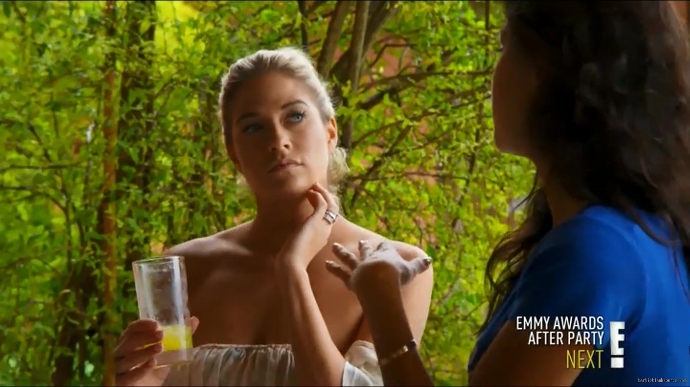 WAGS_S02E11_Trouble_in_Paradise_HDTV_x264-RBB_3391.jpg