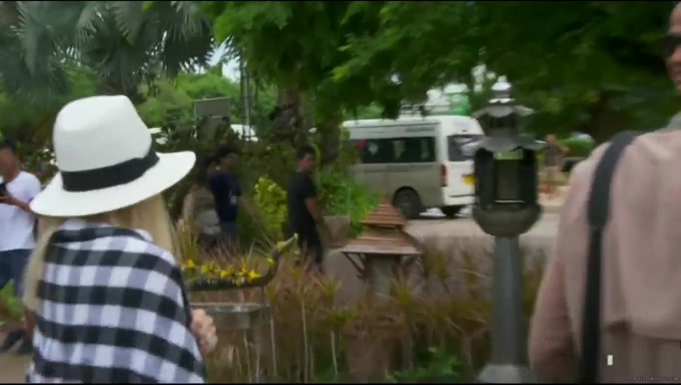 WAGS_S02E12_Thai_The_Knot_HDTV_x264-CRiMSON5Beztv5D_1131.jpg