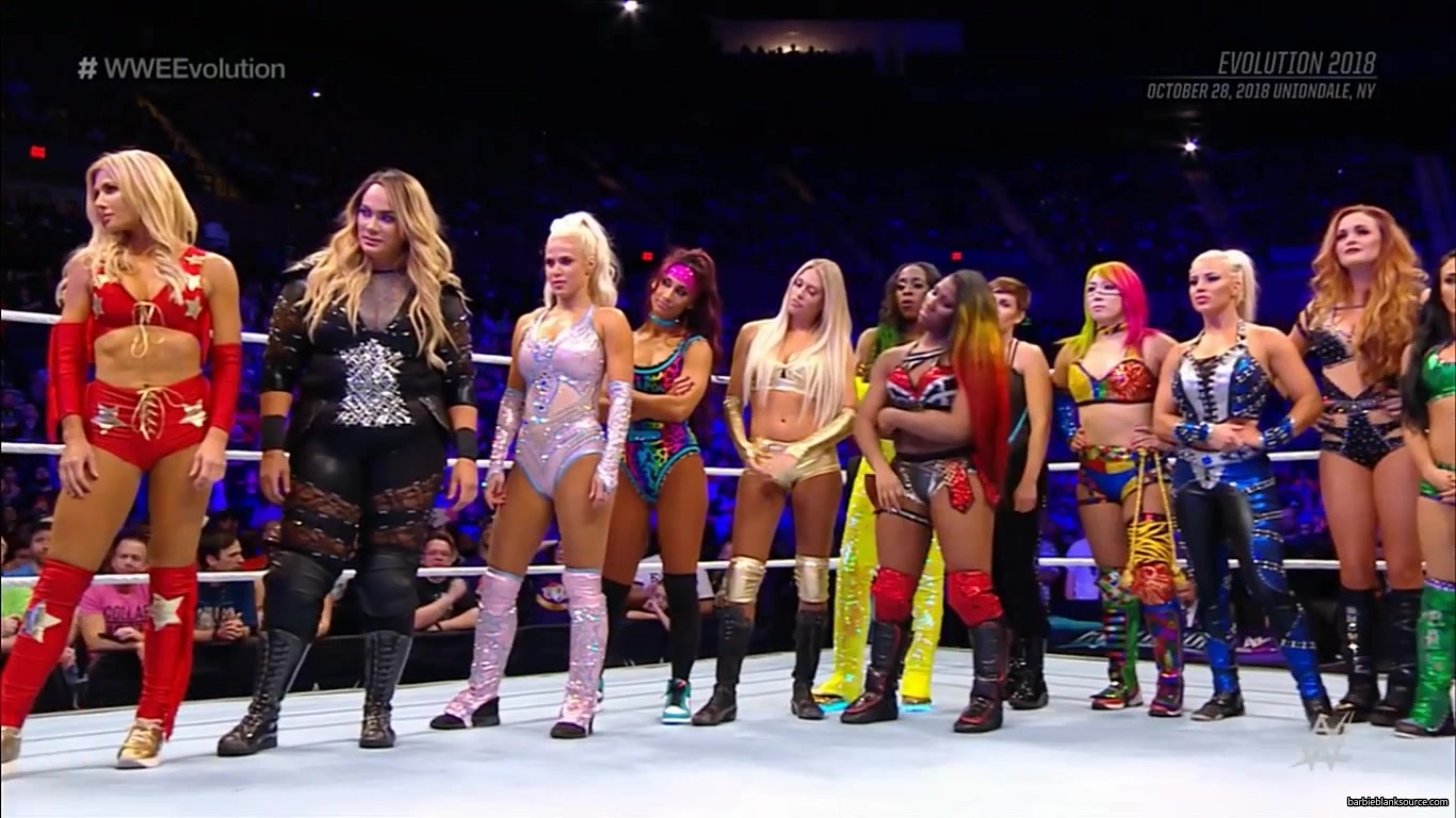 WWE_EVOLUTION_2018_OCTOBER_282C_2018_529.jpg