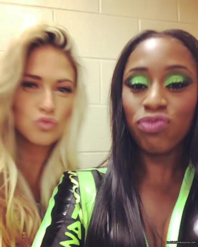WWE_Superstar_NAOMI_on_Instagram_22Good_times_back_with_my_old_pro_01.jpg