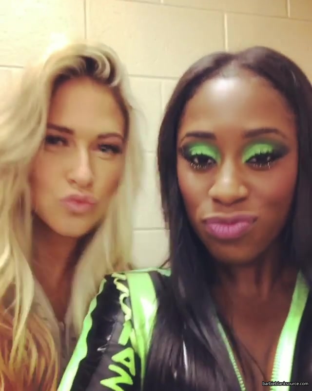 WWE_Superstar_NAOMI_on_Instagram_22Good_times_back_with_my_old_pro_06.jpg