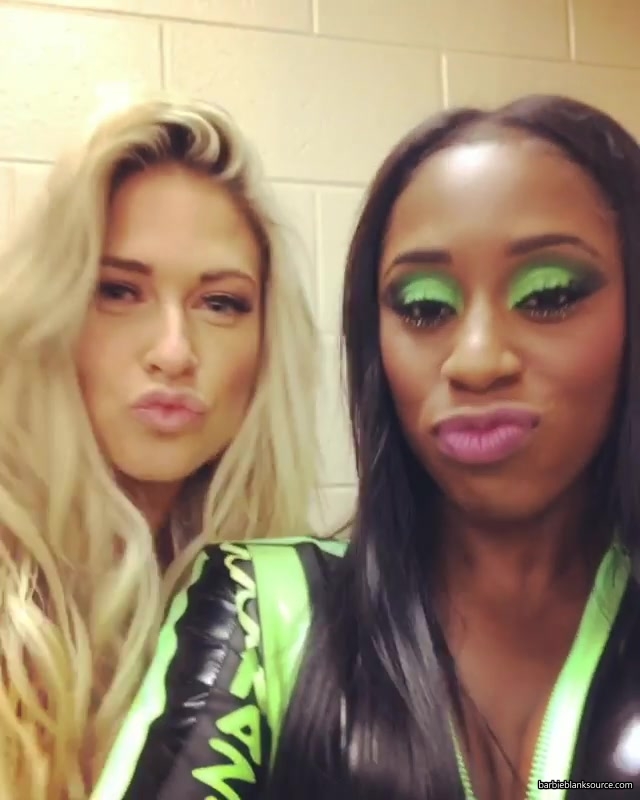 WWE_Superstar_NAOMI_on_Instagram_22Good_times_back_with_my_old_pro_08.jpg