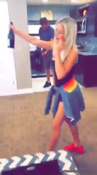 video-1458283718_400.jpg