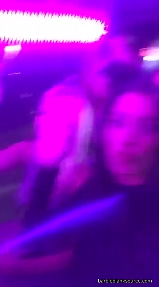 video-1458284477_14.jpg