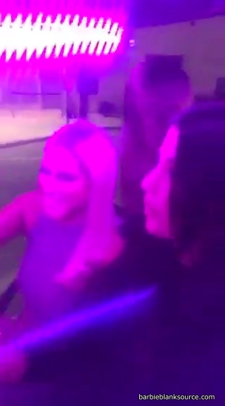 video-1458284477_35.jpg