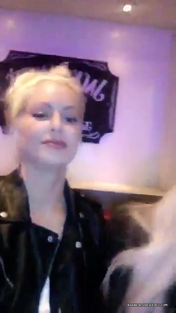 video-1476442830_04.jpg