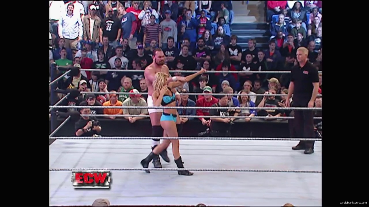 WWE_ECW_December_To_Dismember_2006_Ariel_Thorne_vs_Kelly_Knox_mp40036.jpg