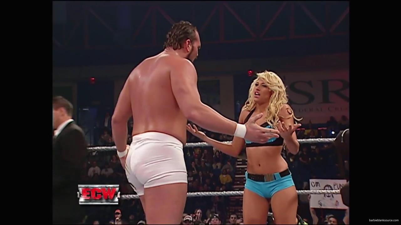 WWE_ECW_December_To_Dismember_2006_Ariel_Thorne_vs_Kelly_Knox_mp40070.jpg