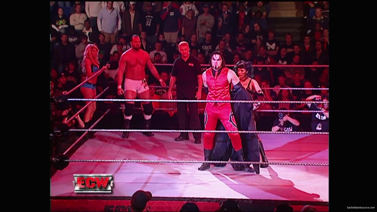 WWE_ECW_December_To_Dismember_2006_Ariel_Thorne_vs_Kelly_Knox_mp40144.jpg WWE_ECW_December_To_Dismember_2006_Ariel_Thorne_vs_Kelly_Knox_mp40144.jpg