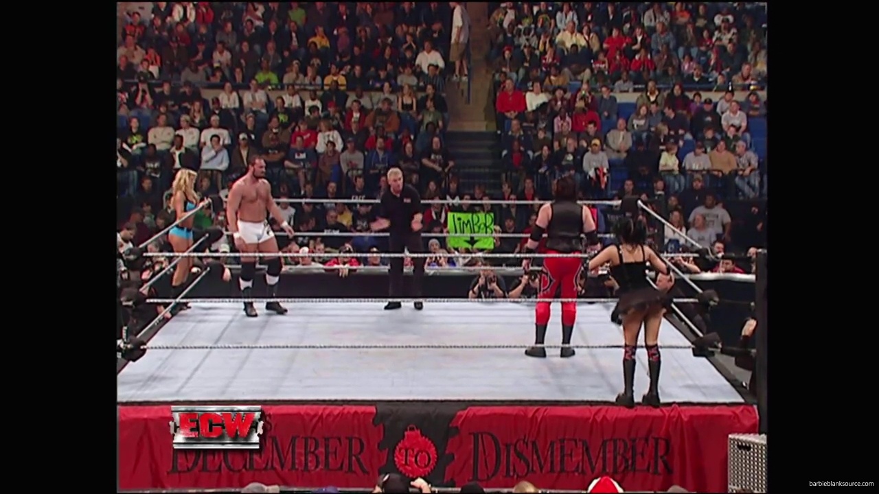 WWE_ECW_December_To_Dismember_2006_Ariel_Thorne_vs_Kelly_Knox_mp40192.jpg WWE_ECW_December_To_Dismember_2006_Ariel_Thorne_vs_Kelly_Knox_mp40192.jpg