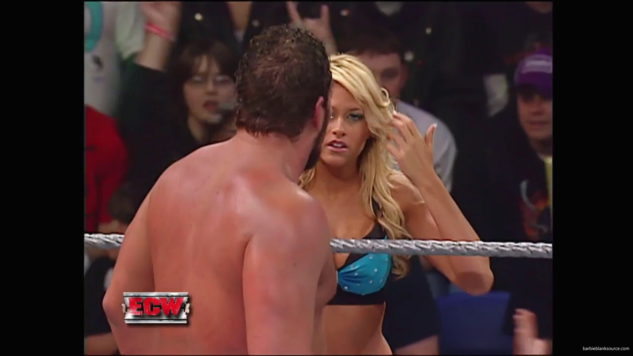 WWE_ECW_December_To_Dismember_2006_Ariel_Thorne_vs_Kelly_Knox_mp40478.jpg