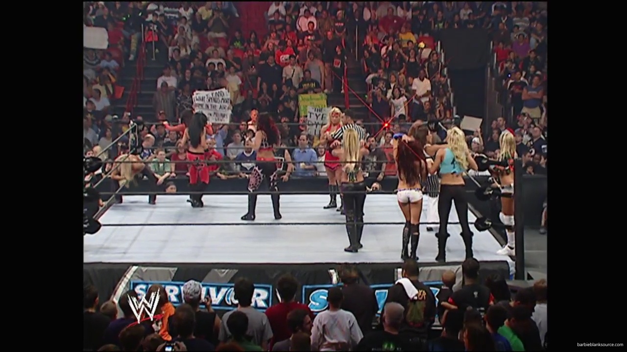 WWE_Survivor_Series_2007_Beth_Jillian_Layla_Melina_Victoria_vs_Kelly_Maria_Michelle_Mickie_Torrie_mp40166.jpg